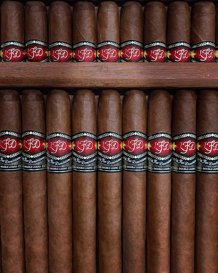 La Flor Dominicana Double Ligero